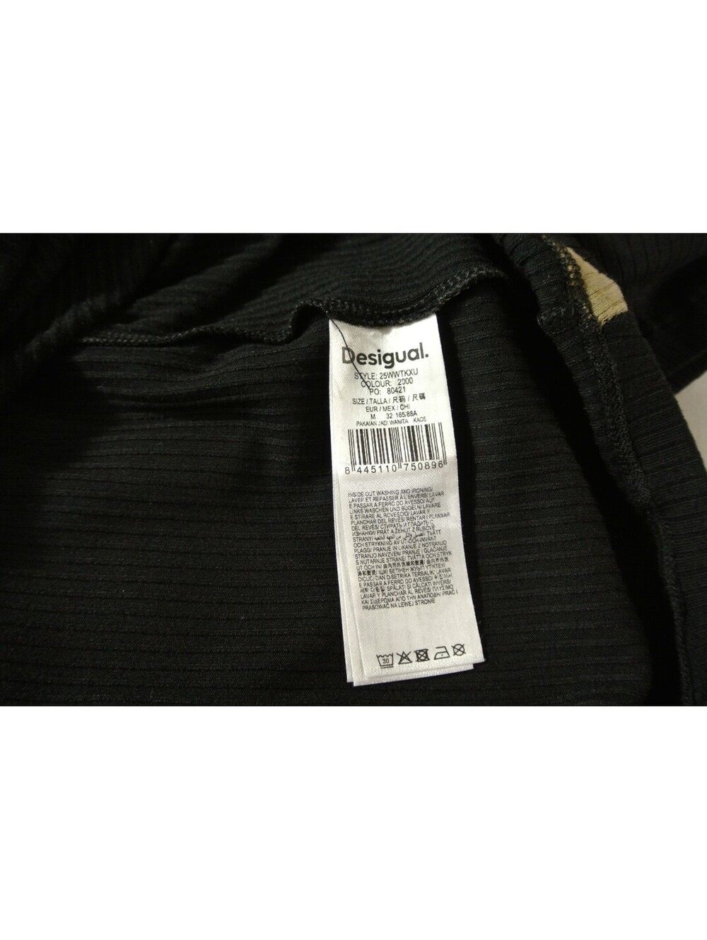 NEW, DESIGUAL Women's Orchid short-sleeve T-shirt in Black Sz M #T4061 - Picture 6 of 6